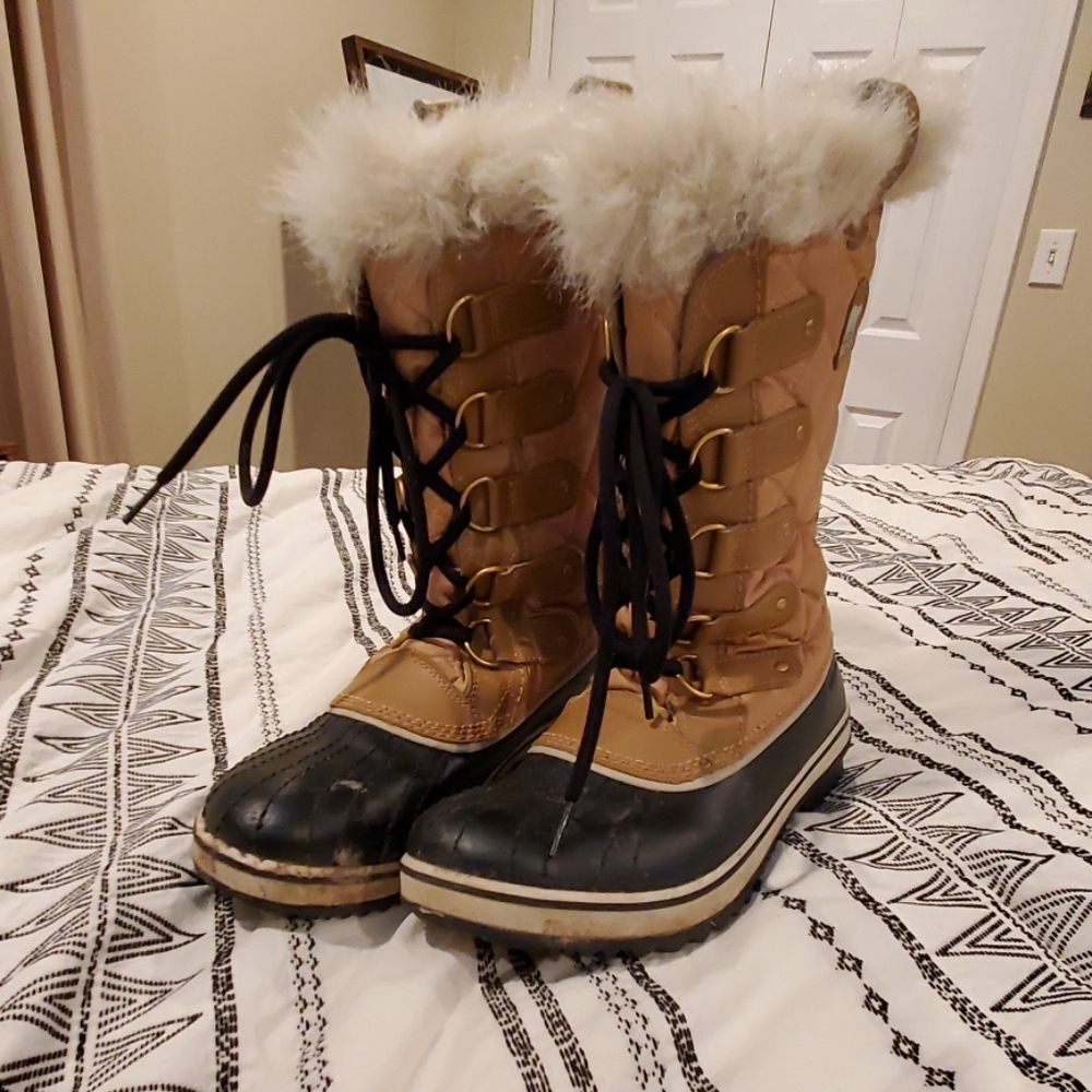 Womens Sorel Boots